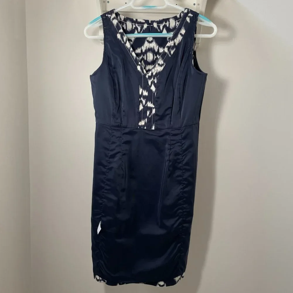TALBOTS Navy and Beige V-Neck Dress, Womens Size 6 Petite; Ready to Ship - Picture 6 of 16